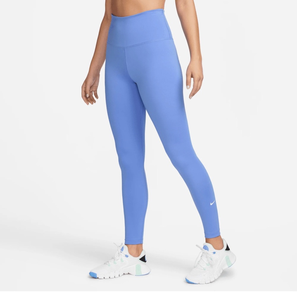 Nike Women's Yoga Luxe Dri-Fit 7/8 Leggings (open to offers)
